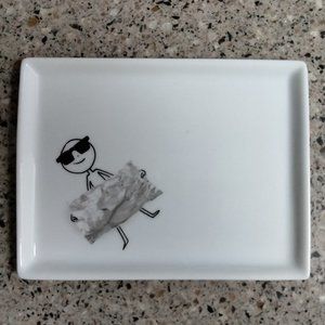 New 2014 Retired Oliver Candy Wrapper Appetizer Plate